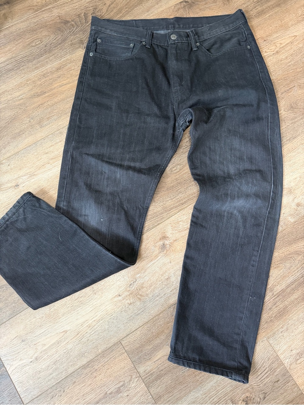 Levi's Black Straight Jeans